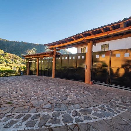 Cabanas Lago Escondido Valle de Bravo Bagian luar foto